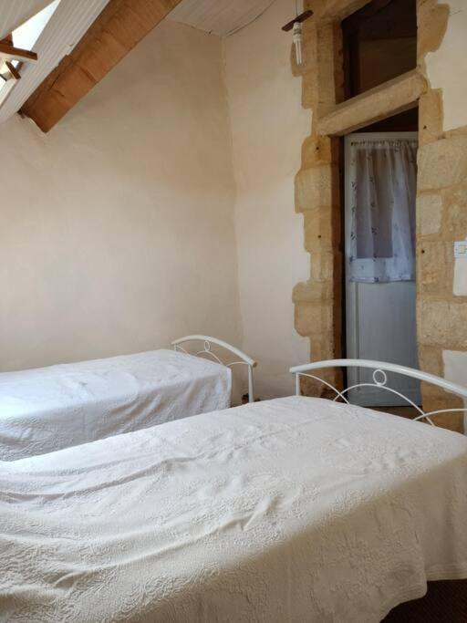 Maison De Caractere Au Coeur De La Cite Medievale De Gourdon Luaran gambar